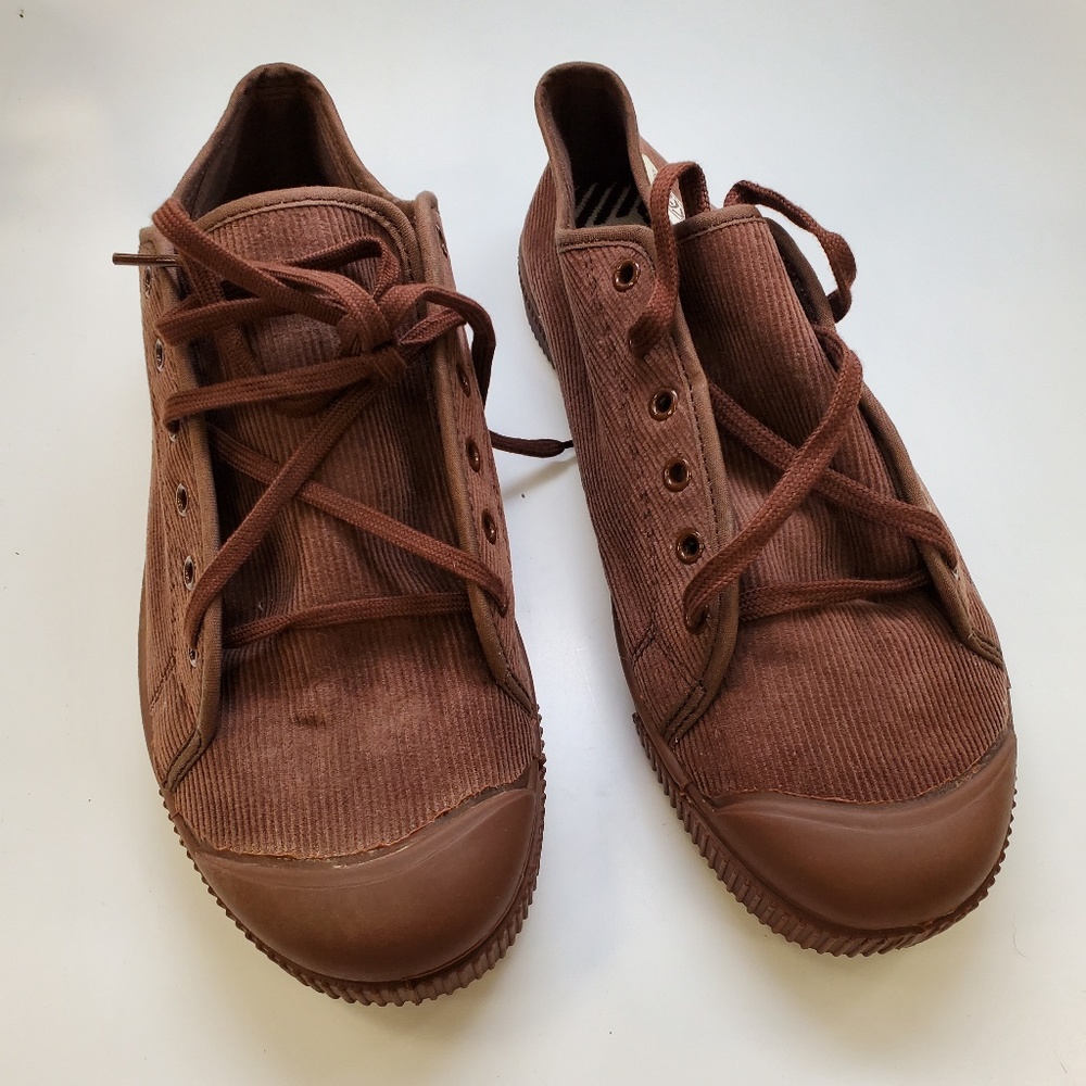 Brand NEW Keen Men Shoes 9M Brown Corduroy sneakers trainers minimalist